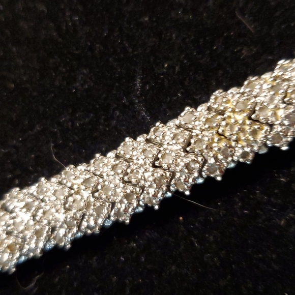 Dee Berkeley 925 Tennis Bracelet - Picture 3 of 4